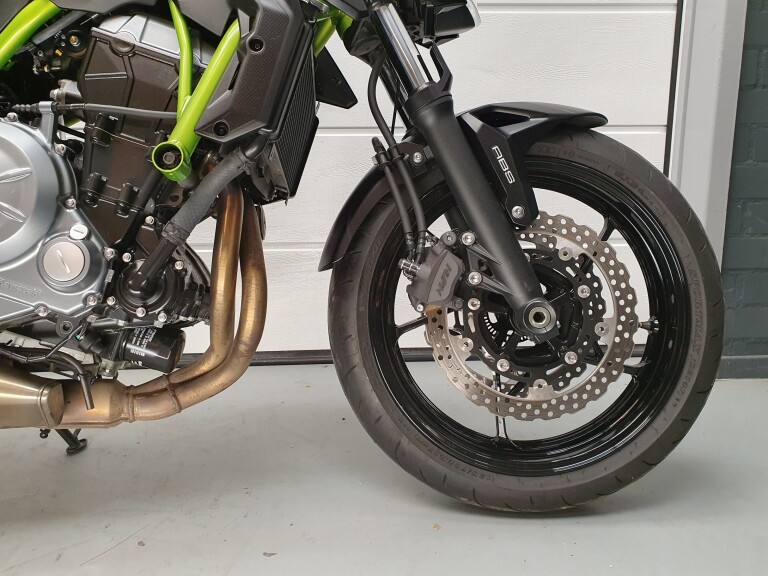 Kawasaki Z 650 KAWASAKI Z 650 foto 12