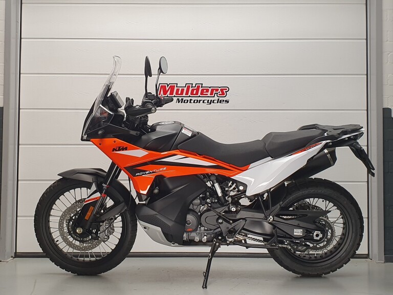 KTM 890 ADVENTURE KTM 890 ADVENTURE foto 2