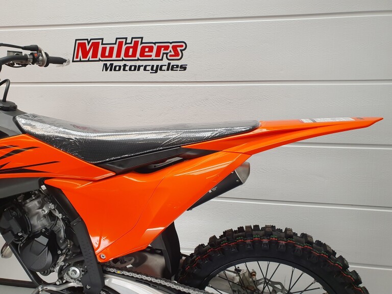 KTM 125 SX EFI KTM 125 SX foto 7