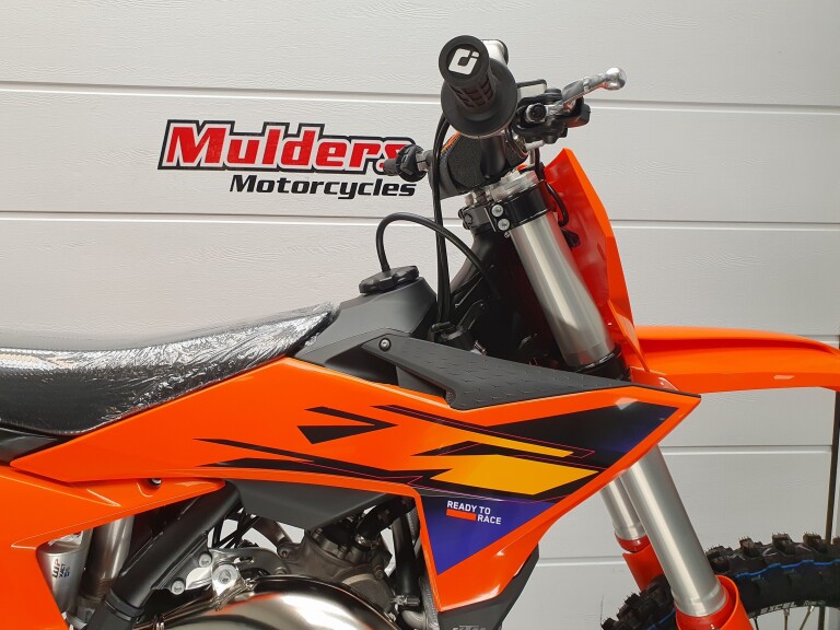 KTM 125 SX EFI KTM 125 SX foto 12