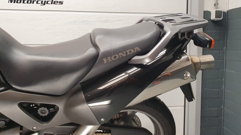 Honda XL 1000 V VARADERO foto 6