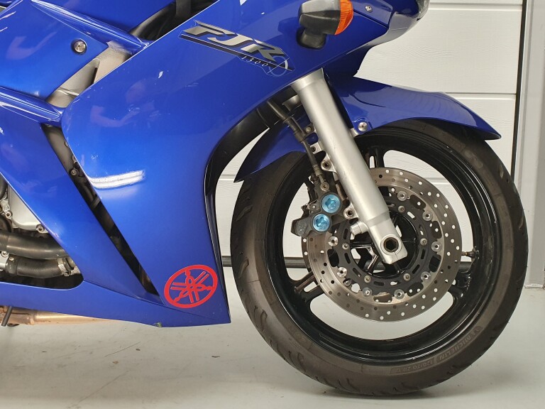 Yamaha FJR 1300 YAMAHA FJR 1300 foto 8