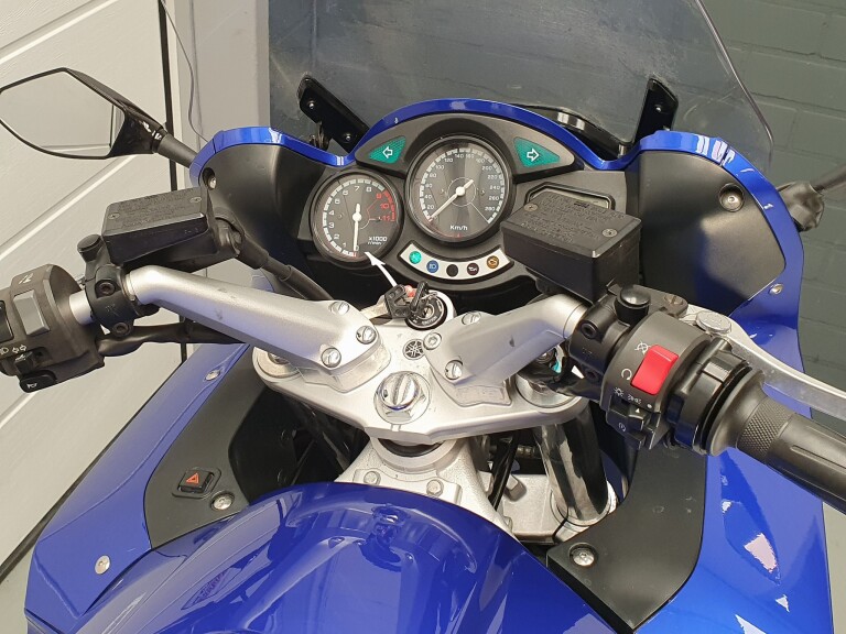 Yamaha FJR 1300 YAMAHA FJR 1300 foto 9