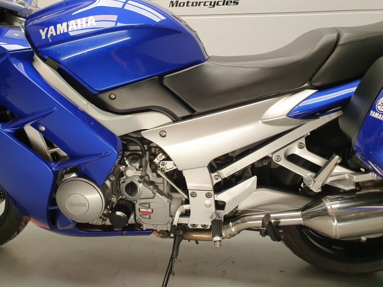Yamaha FJR 1300 YAMAHA FJR 1300 foto 13