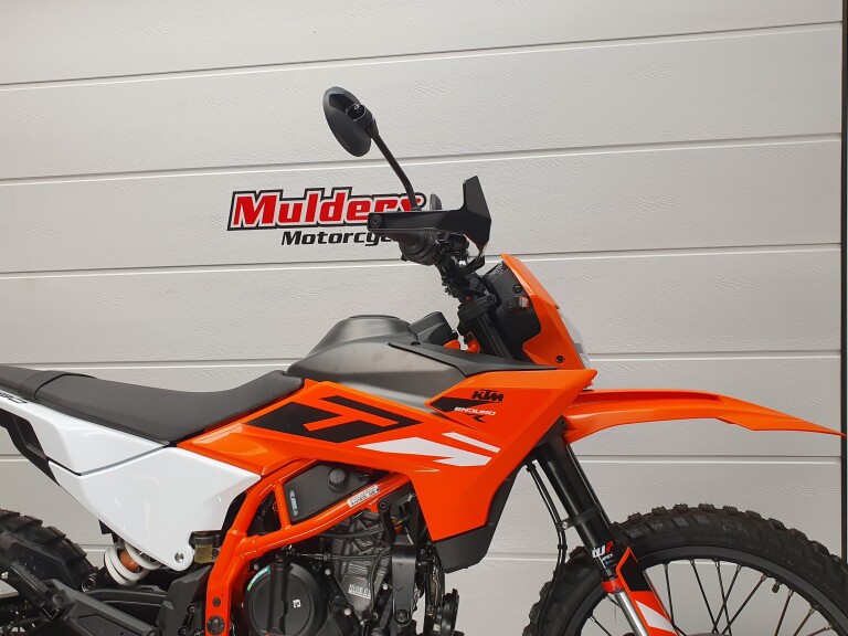 KTM 390 ENDURO R KTM 390 ENDURO R foto 14