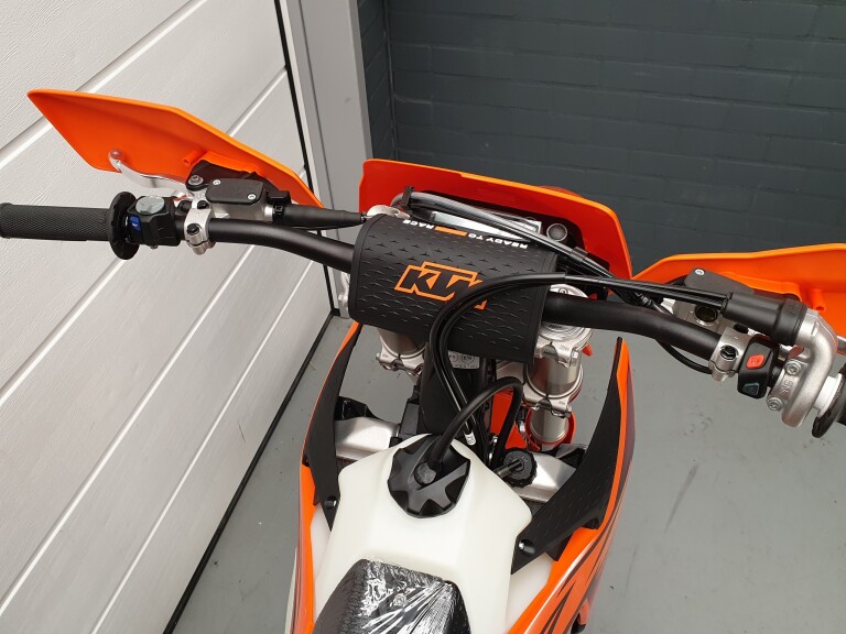 KTM 450 EXC-F KTM 450 EXC-F foto 16