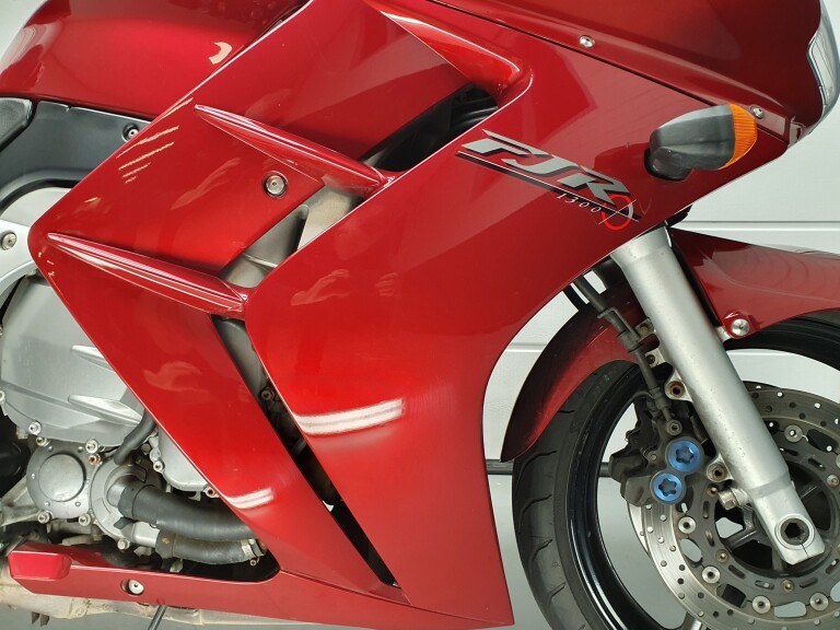 Yamaha FJR 1300 YAMAHA FJR 1300 foto 8