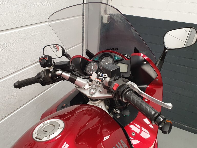 Yamaha FJR 1300 YAMAHA FJR 1300 foto 10