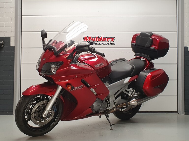 Yamaha FJR 1300 YAMAHA FJR 1300 
