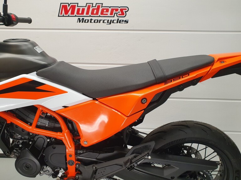 KTM 390 SMC R KTM 390 SMC-R foto 7