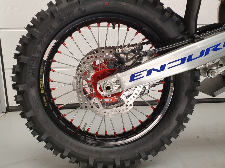 Honda CRF 450 RX ENDURO SPECIAL HONDA CRF 450 RX ENDURO SPECIAL foto 8