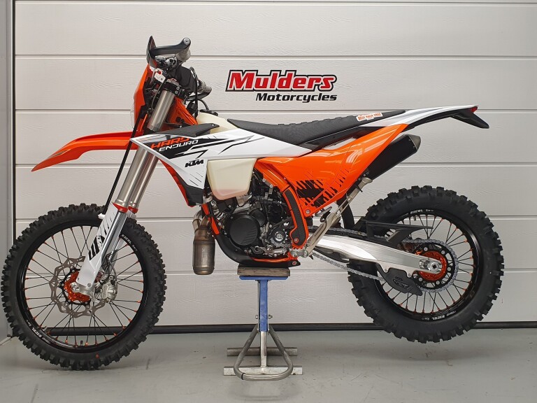 KTM 300 EXC TBI HARDENDURO KTM 300 EXC TBI HARDENDURO foto 2