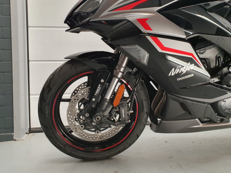 Kawasaki NINJA 1000 SX PERFORMANCE TOUR foto 10