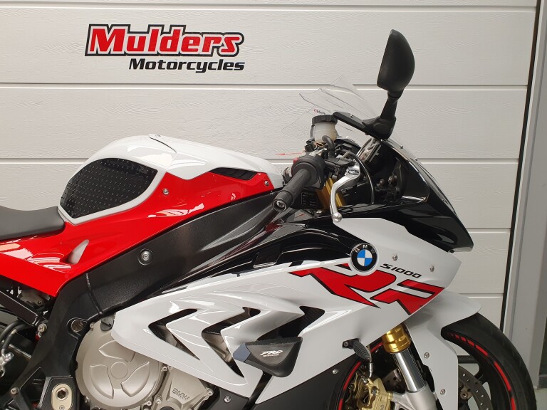 BMW S 1000 RR BMW S 1000 RR foto 15