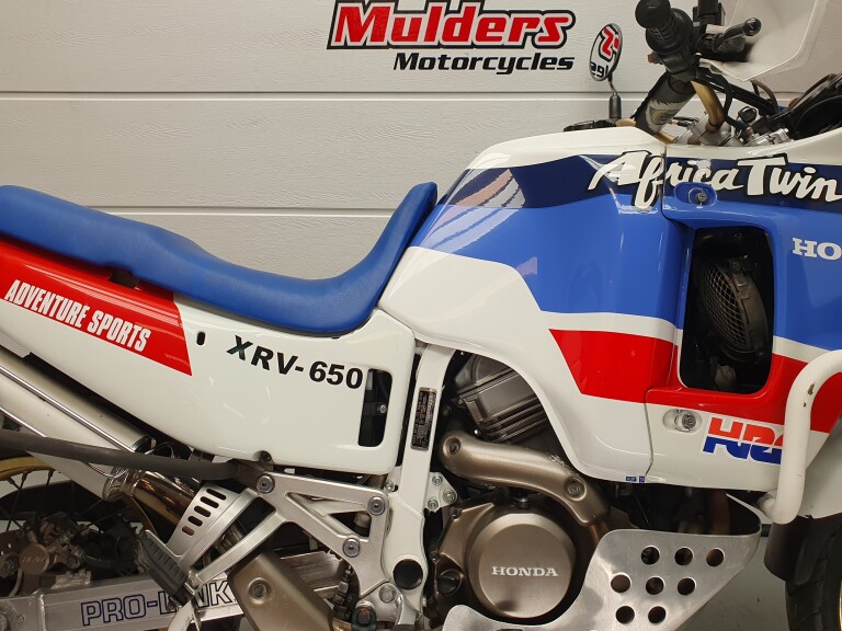 Honda XRV 650 Africa Twin HONDA XRV 650 AFRICA TWIN foto 9