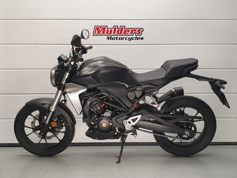 Honda CB 300 RA foto 2