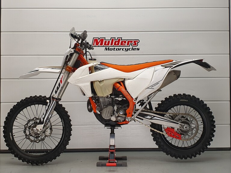 KTM 450 EXC SIX-DAYS KTM 450 EXC SIX-DAYS foto 2