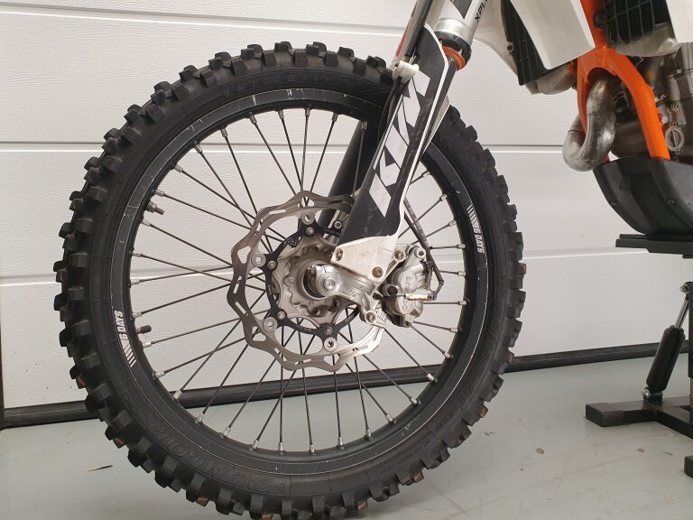 KTM 450 EXC SIX-DAYS KTM 450 EXC SIX-DAYS foto 3