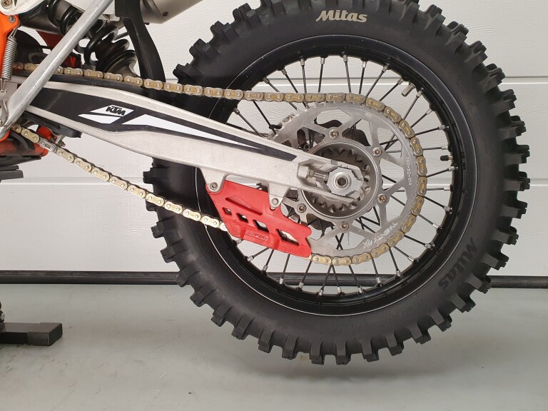 KTM 450 EXC SIX-DAYS KTM 450 EXC SIX-DAYS foto 8