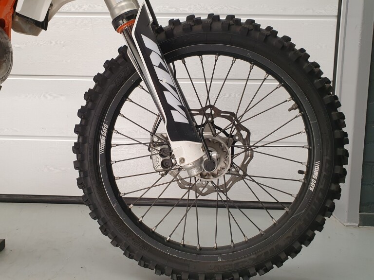 KTM 450 EXC SIX-DAYS KTM 450 EXC SIX-DAYS foto 13