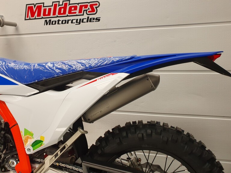 KTM 300 EXC TBI SIX DAYS KTM 300 EXC TBI SIX DAYS foto 7