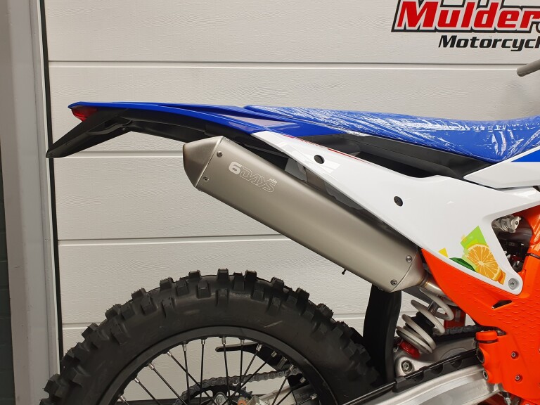 KTM 300 EXC TBI SIX DAYS KTM 300 EXC TBI SIX DAYS foto 10