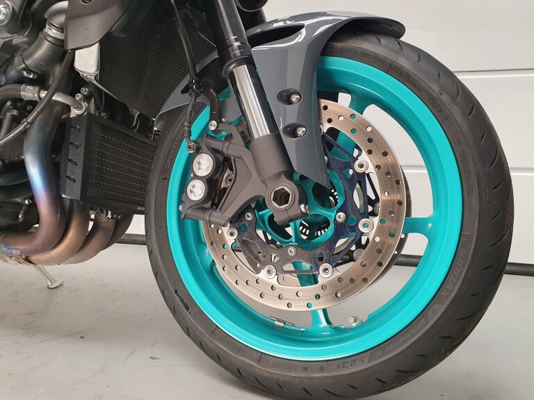 Yamaha MT 10 YAMAHA MT 10 foto 14