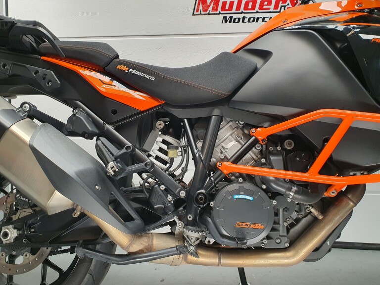 KTM 1090 ADVENTURE ABS KTM 1090 ADVENTURE foto 4