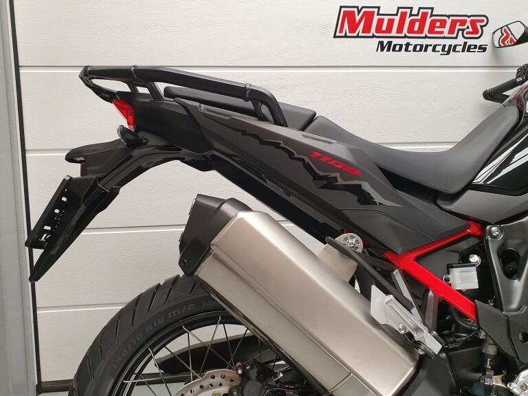 Honda CRF 1100 L AFRICA TWIN HONDA CRF 1100 L AFRICA TWIN foto 9