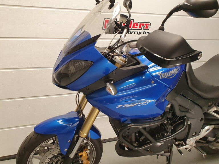 Triumph TIGER 1050 TRIUMPH TIGER 1050 foto 11