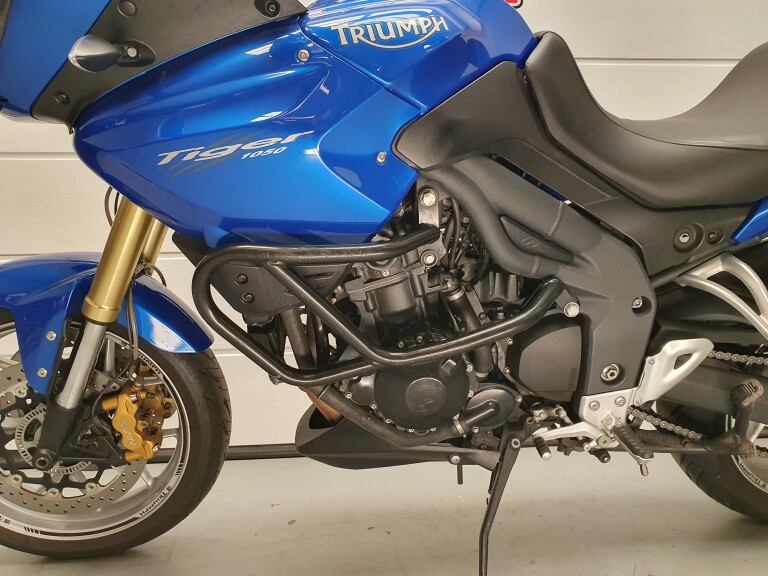 Triumph TIGER 1050 TRIUMPH TIGER 1050 foto 12