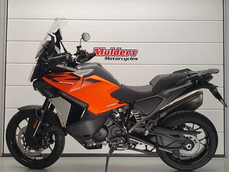 KTM 1390 SUPER ADVENTURE S EVO foto 2