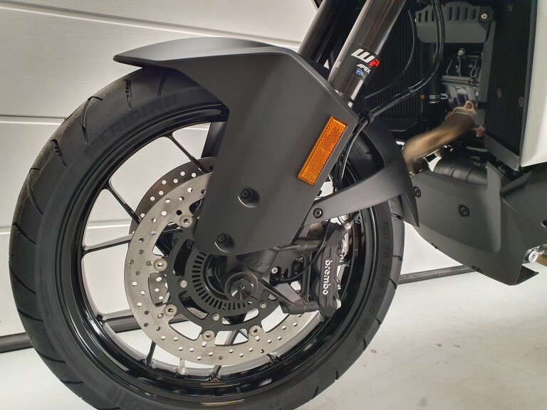KTM 1390 SUPER ADVENTURE S EVO foto 3