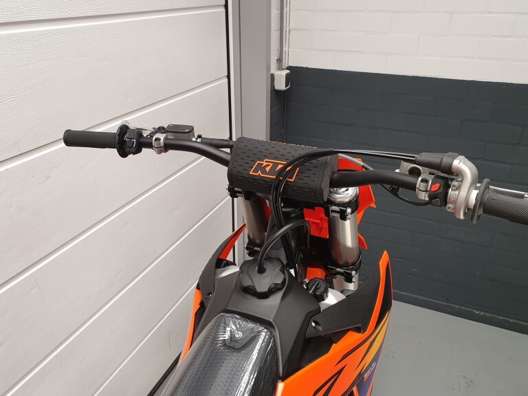 KTM 250 SX-F KTM 250 SX-F foto 18