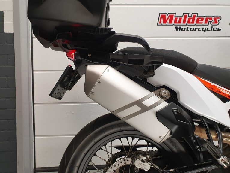 KTM 790 ADVENTURE KTM 790 ADVENTURE foto 4