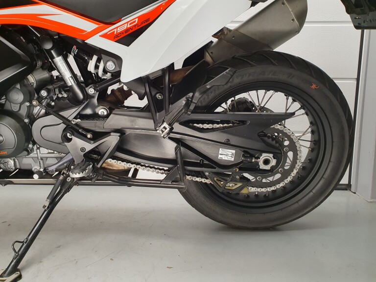 KTM 790 ADVENTURE KTM 790 ADVENTURE foto 14