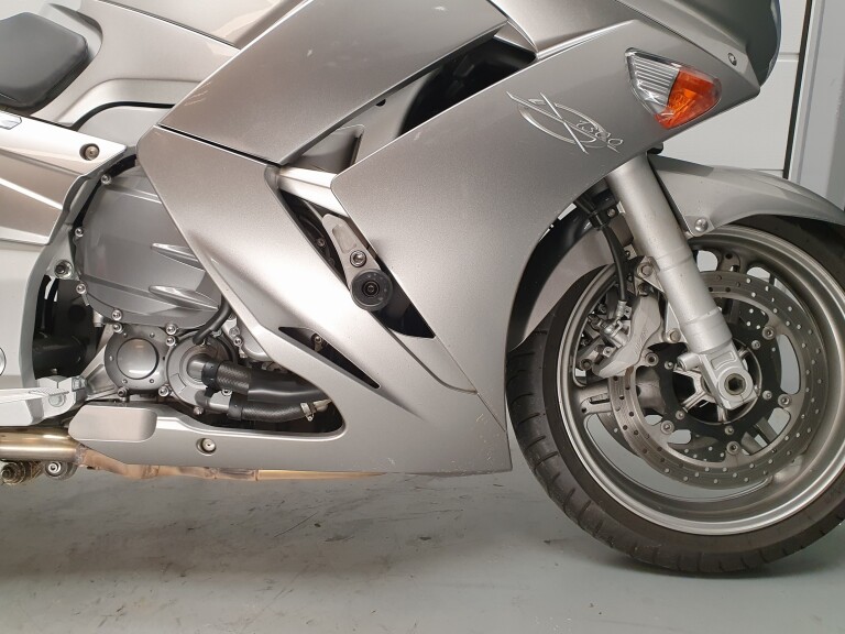 Yamaha FJR 1300 YAMAHA FJR 1300 foto 12