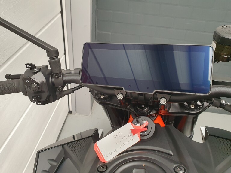 KTM 990 DUKE R foto 17