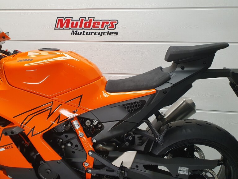 KTM RC 990 R foto 7