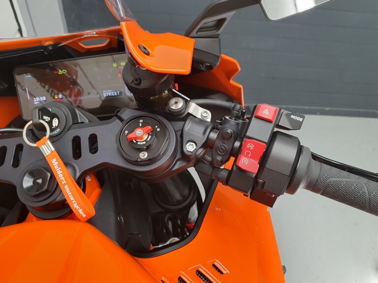 KTM RC 990 R foto 15