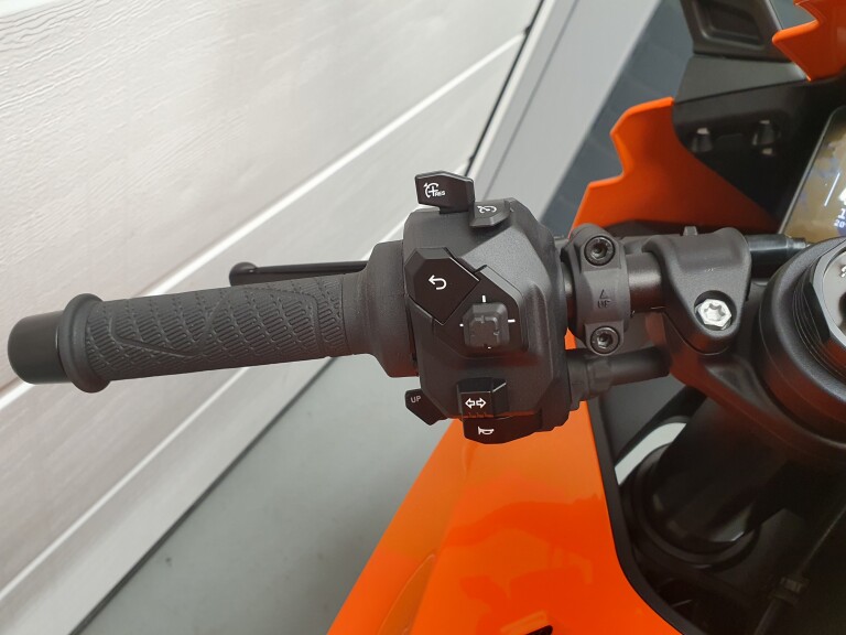 KTM RC 990 R foto 16