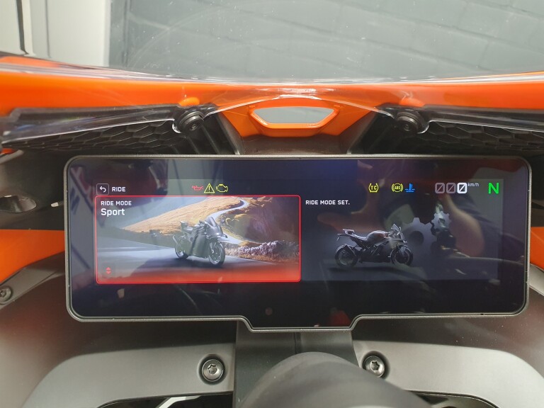 KTM RC 990 R foto 18