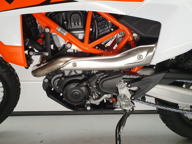 KTM 690 ENDURO R foto 6