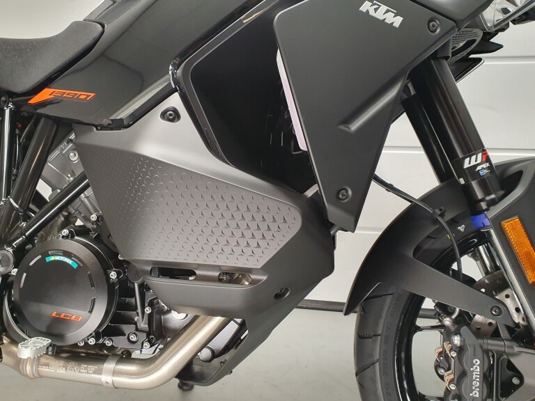 KTM 1390 SUPER ADVENTURE S foto 14