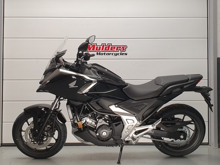 Honda NC 750 X ABS foto 2