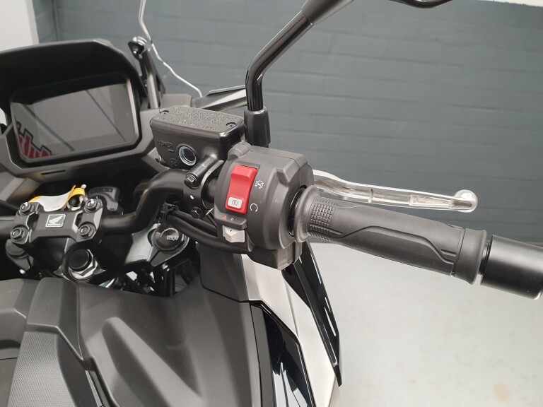 Honda NC 750 X ABS foto 9