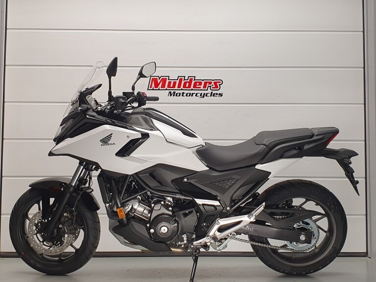 Honda NC 750 X ABS foto 2