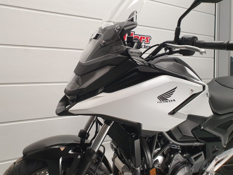 Honda NC 750 X ABS foto 4