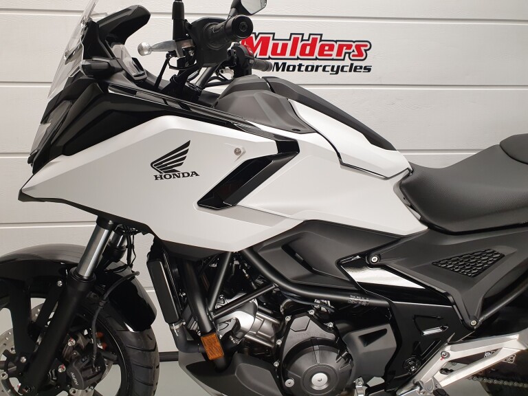 Honda NC 750 X ABS foto 5