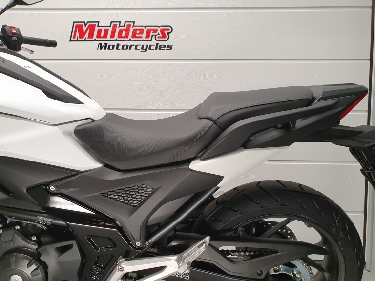 Honda NC 750 X ABS foto 7